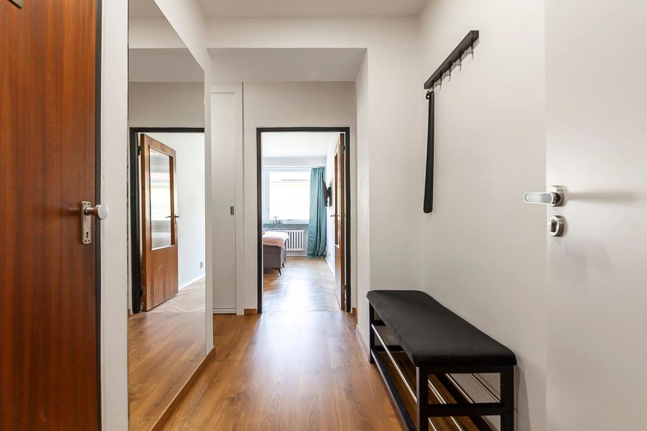 Popular Location / Street View / 4 Ppl / Netflix Daire Prag Dış mekan fotoğraf