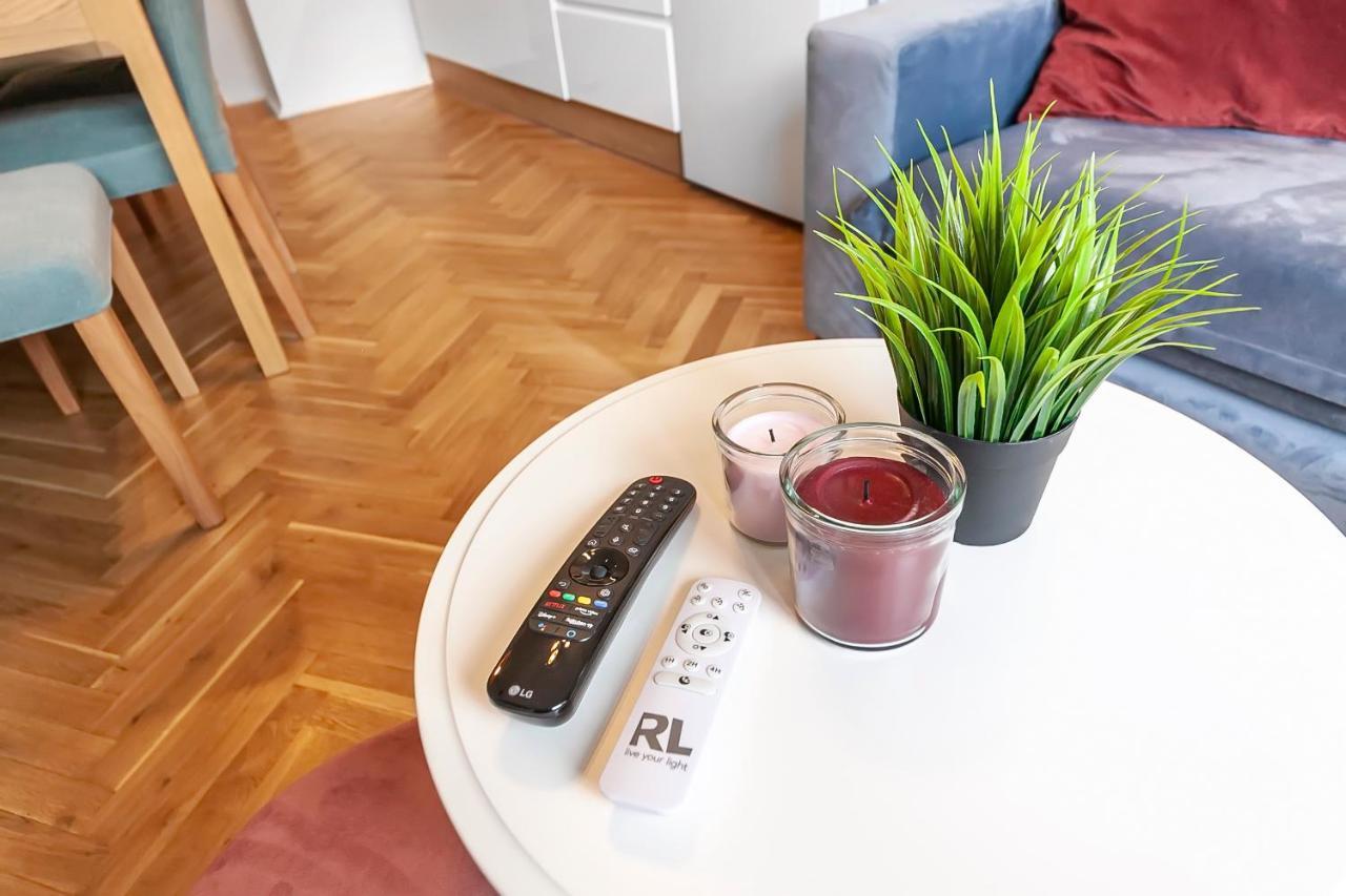 Popular Location / Street View / 4 Ppl / Netflix Daire Prag Dış mekan fotoğraf